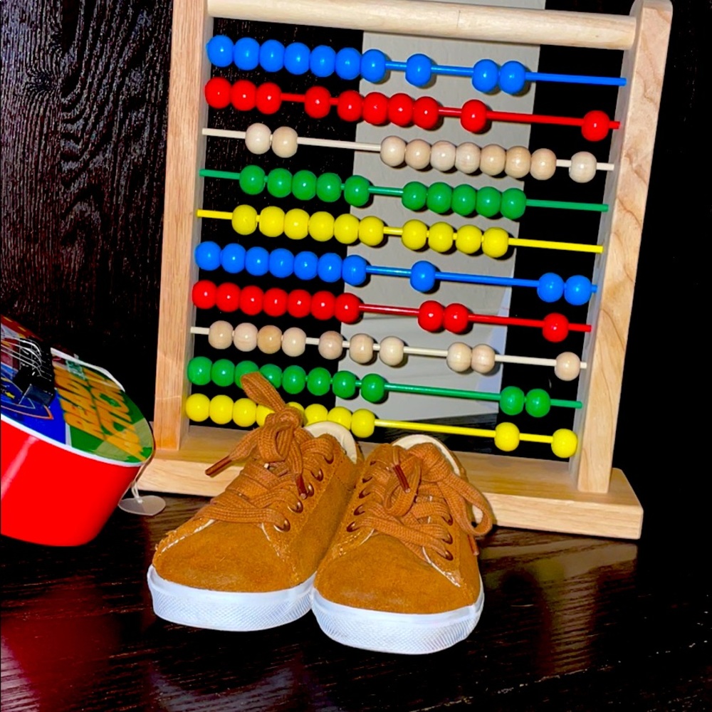Janie and Jack Suede Oxford Sneakers - Size 9